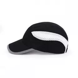 Кепка с логотипом со светоотражателем