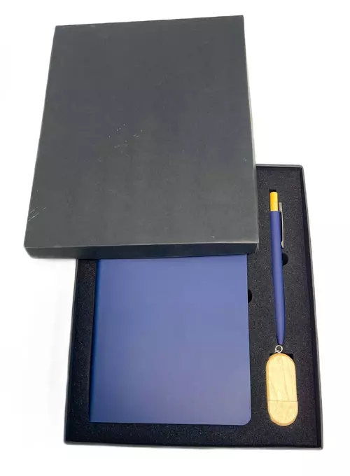 Подарунковий набір "Бізнес" [CLONE] 2